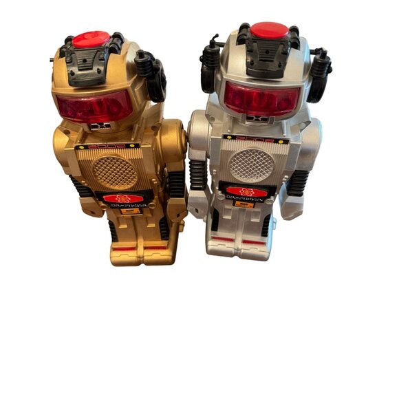 Vintage 1984 silver and gold Model B robots - Picture 1 of 2